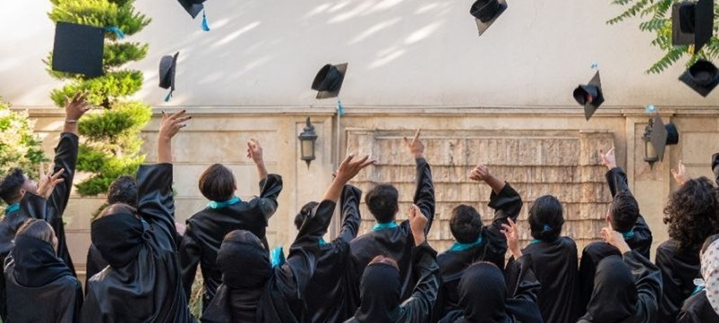 دانش‌آموختگی نخستین گروه